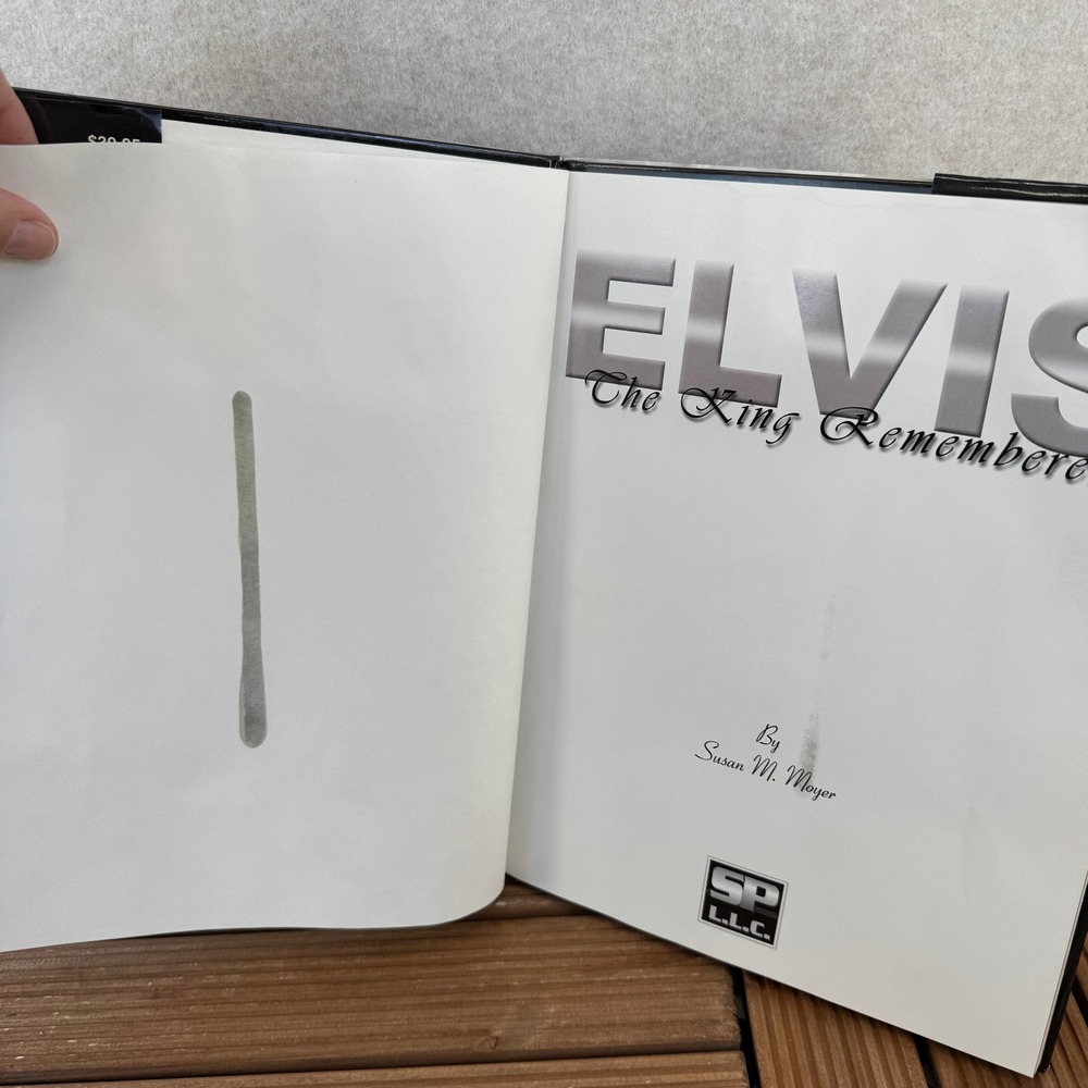 Elvis The King Remembered Hardcover Book with CD SEALED - Picture 6 of 12